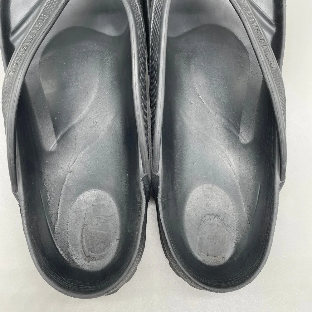 Birkenstock Honolulu EVA Sandals Womens 39 (US 8) Black Waterproof Flip Flops